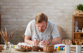 Text reads, Creative bug. Hundreds of online video craft classes.